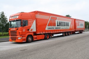 lengtetransport vrachtwagen heebink